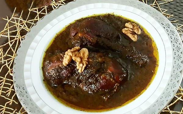 طرز تهیه خورشت فسنجان با مرغ جا افتاده و مجلسی طرز تهیه خورشت فسنجان با مرغ جا افتاده و مجلسی
