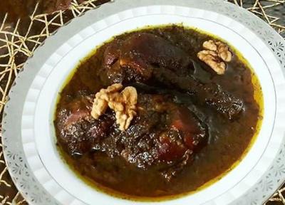 طرز تهیه خورشت فسنجان با مرغ جا افتاده و مجلسی