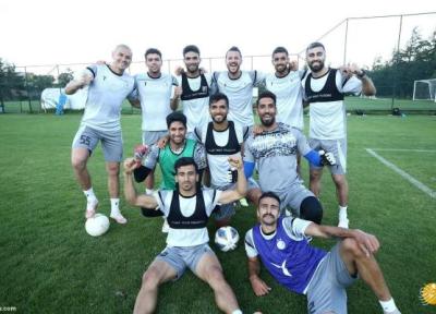 مهاجم استقلال در فهرست فروش باشگاه؟