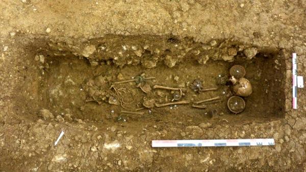 کشف یک گورستان ماقبل تاریخ مملو از زیورآلات مسی