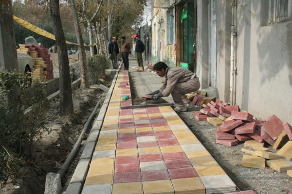 خانه تکانی مقابل منزل تان هم انجام می شود! خانه تکانی مقابل منزل تان هم انجام می گردد!
