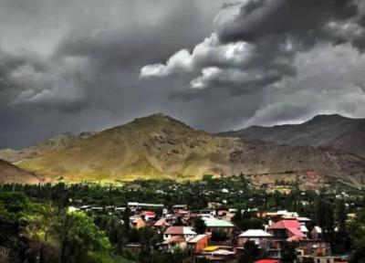 سیاحت در کوچه باغ های زیباترین روستای مرکز